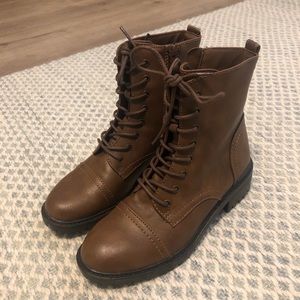 NWOT brown lace up vegan leather heeled boots